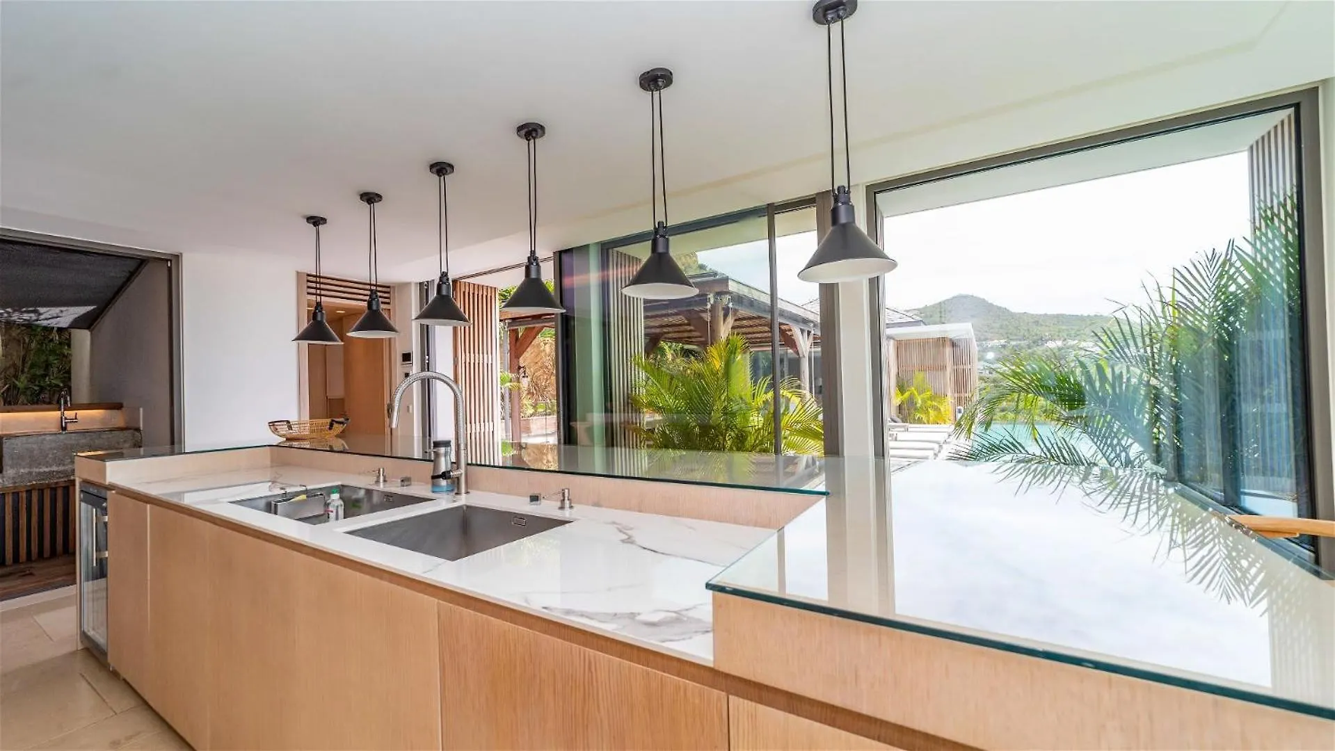 Superb Villa With Panoramic View Over Corossol Bay Gustavia